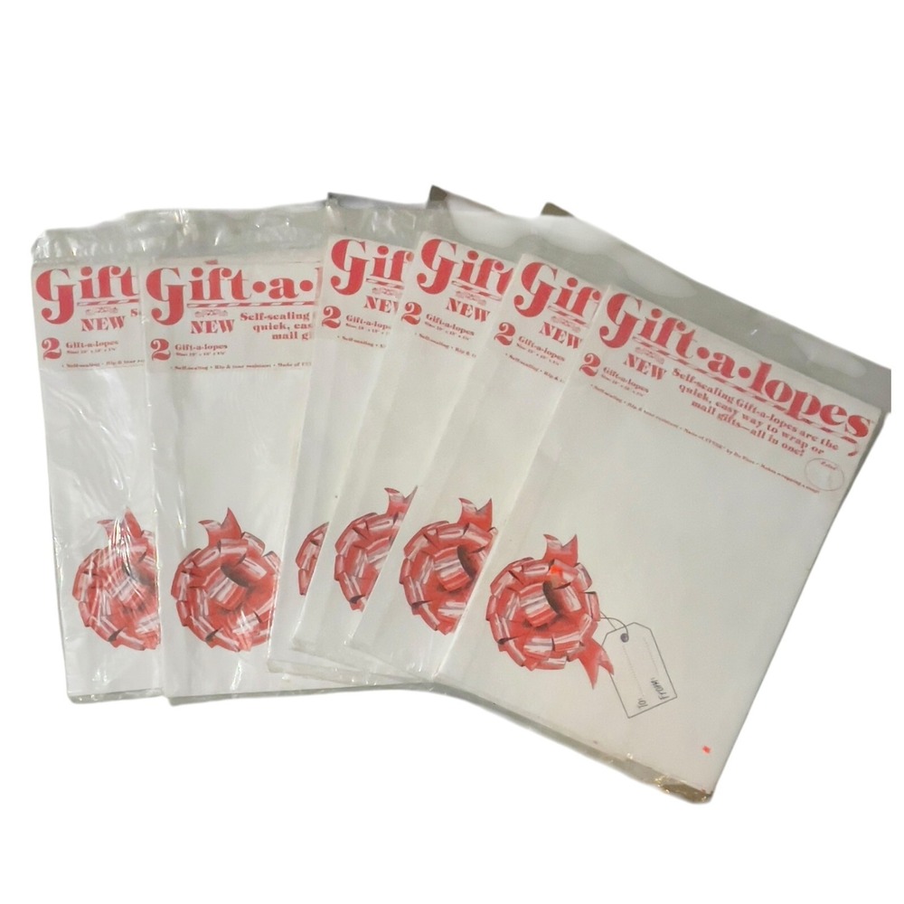 Vintage 1985 Christmas‎ Tyvek Mailing Envelopes 6 Self Sealing New Old Stock